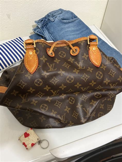 secchiello louis vuitton replica